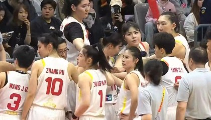 世界杯直播app官方下载安装中心-中国女篮86-76力克非洲劲旅，王思雨17+5+4宝刀不老，张子宇11+5